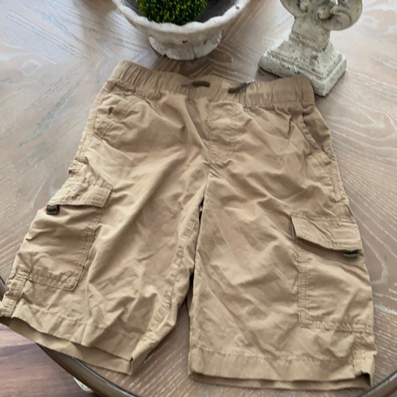 Big Boys Khaki Cargo Pocket Summer Shorts - Picture 5 of 7